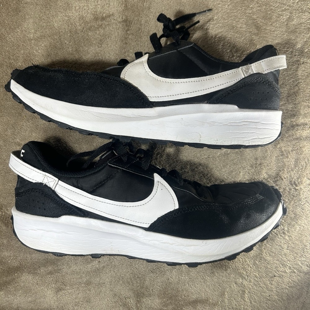 Nike Waffle Debut Black White Mens Size 10 DH9522-001 Suede Retro Runner